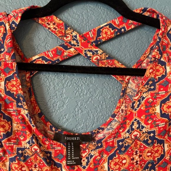 Red patterned Forever 21 skater dress size M - Picture 3 of 3